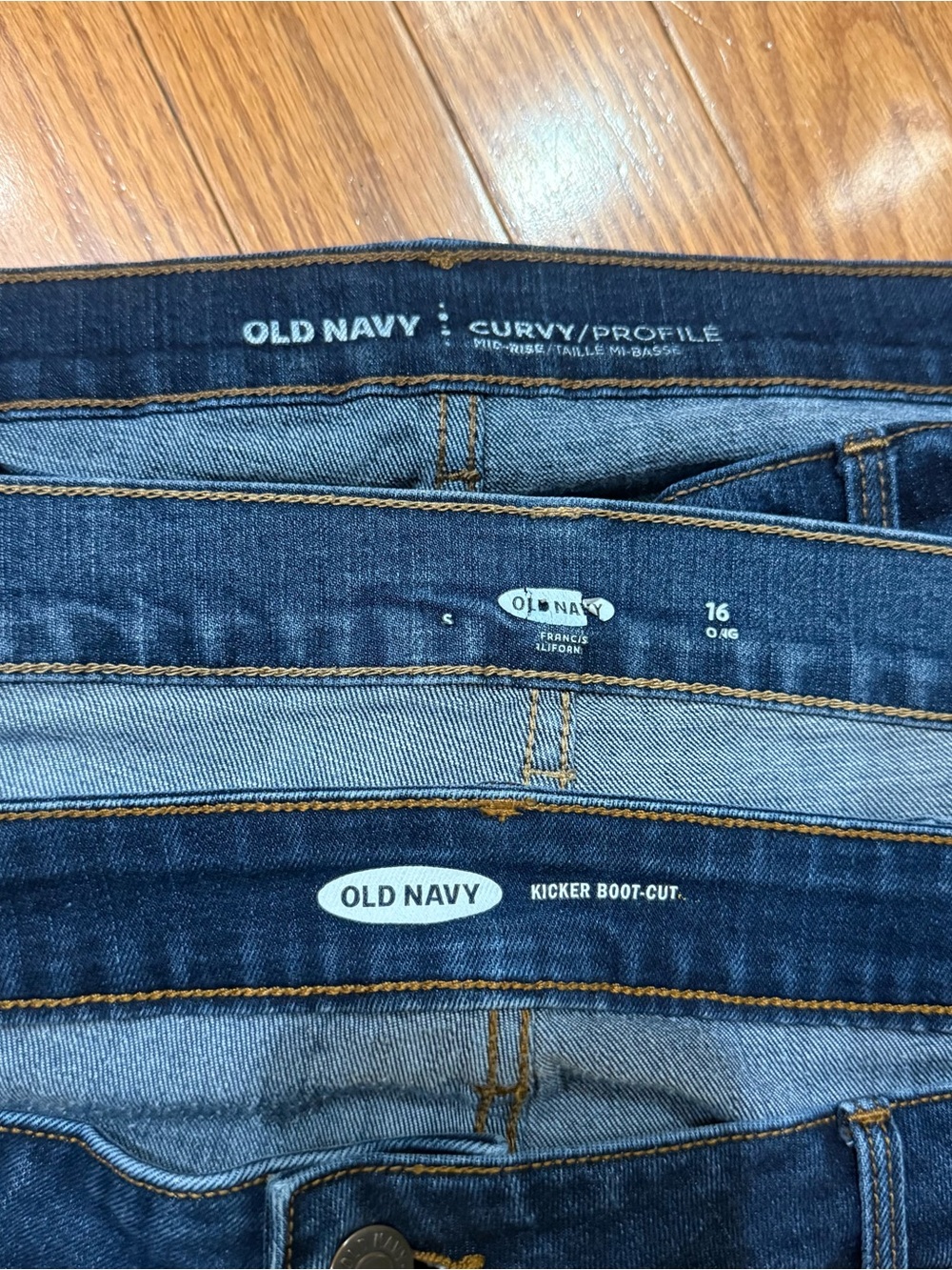 Old Navy Women’s 16 Long 16L Mid Rise Bootcut Jeans Denim Pants Lot Bundle of 3 - Picture 3 of 9